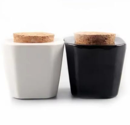 Vaso dappen de ceramica con tapa de corcho