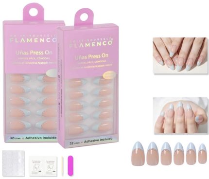 Uñas Press on con diseño francesa azul